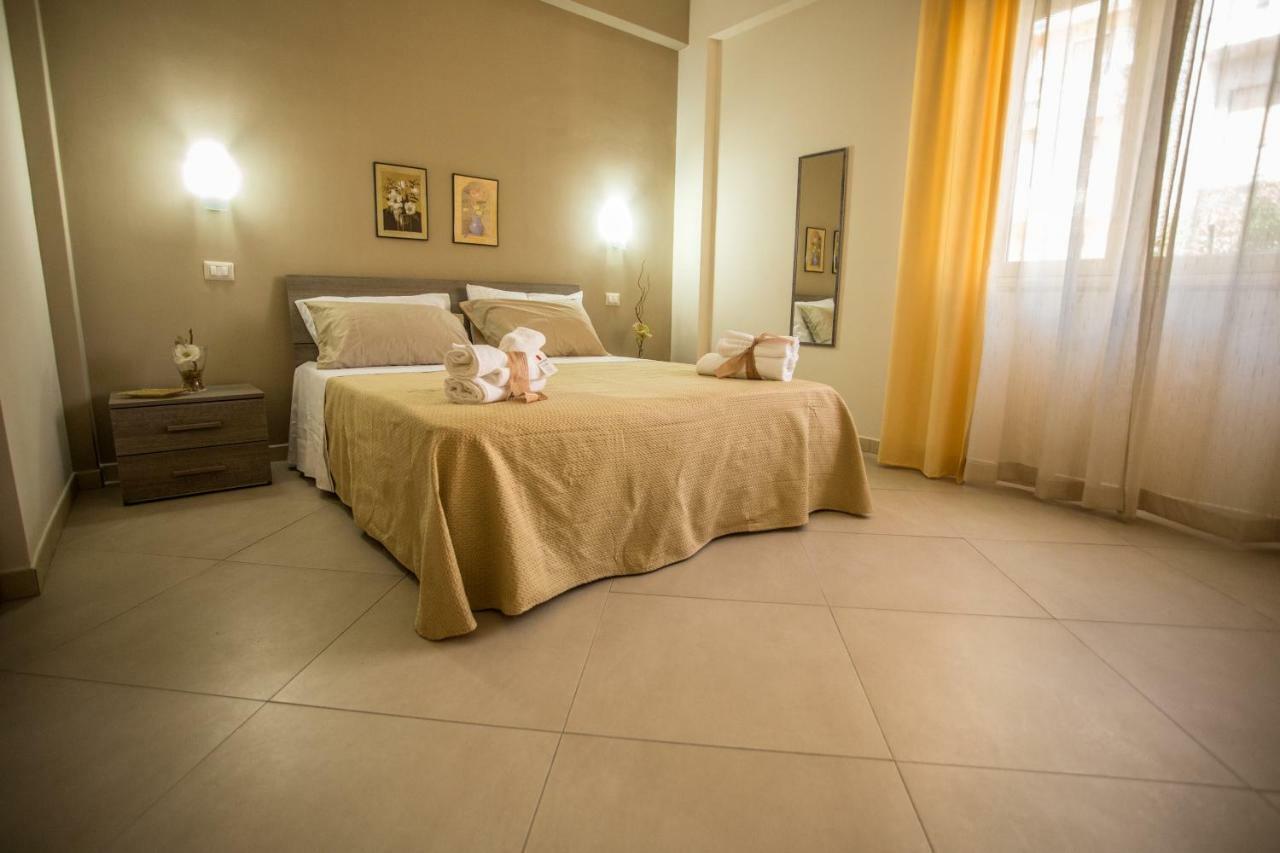 Meridiana B&B Мілаццо Екстер'єр фото